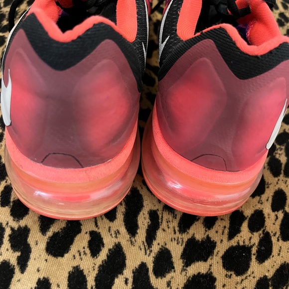 Nike Air Max 2014
Black Hyper Punch Hyper Grape - Picture 7 of 8